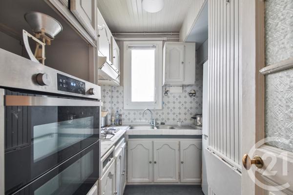 Appartement F4 à vendre  4 pièces - 69,68 m2 PARIS - 75016