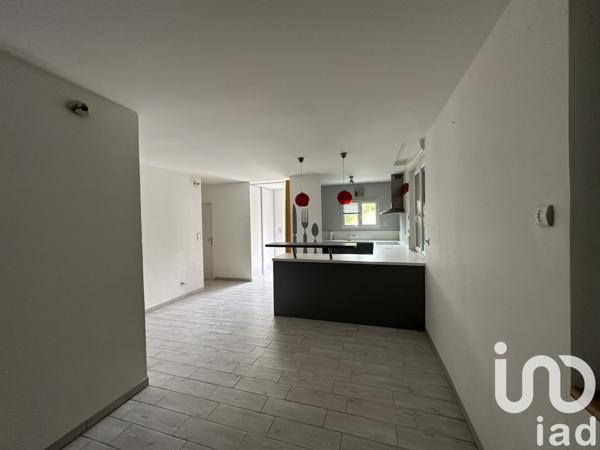 Maison à vendre 2 pièces 53 m² Sainte-Lizaigne