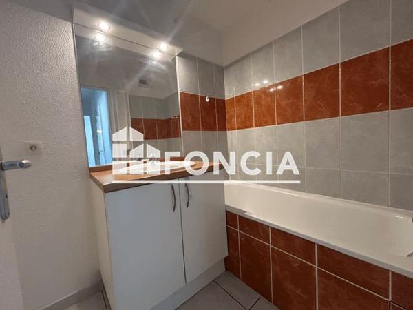 Location Appartement 3 pièces 58.63 m² - 4 RUE DU DOCTEUR VANCAO Agde 34300