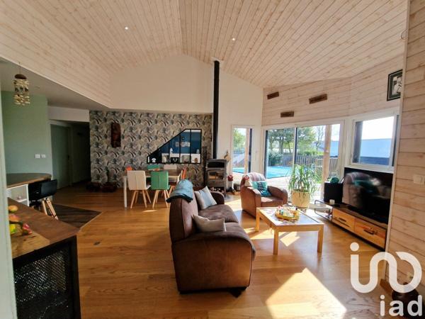 Maison à vendre 7 pièces 145 m² Vairé