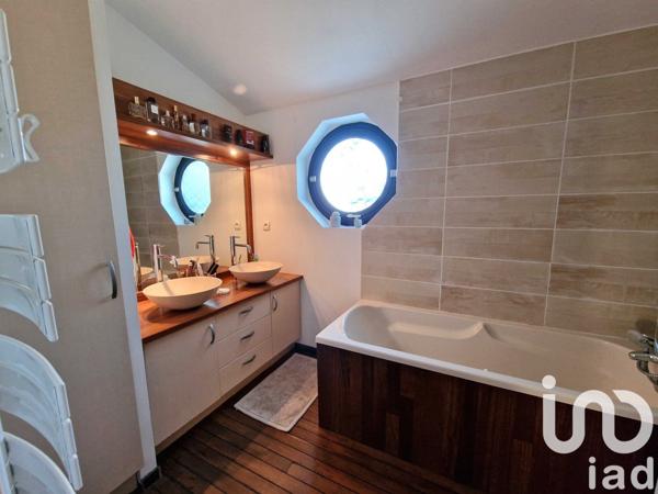 Maison à vendre 7 pièces 145 m² Vairé