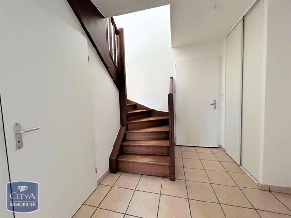 Maison à louer 4 pièces 84.55m² Verdun-sur-Garonne (82600)