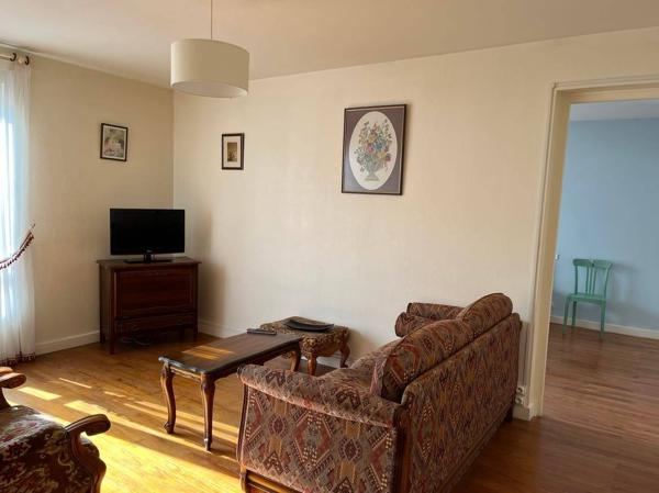 Appartement T2 meublé centre ROUSSILLON