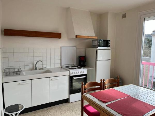 Appartement T2 meublé centre ROUSSILLON