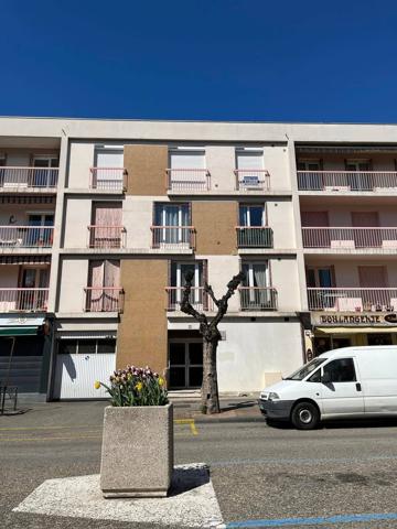 Appartement T2 meublé centre ROUSSILLON