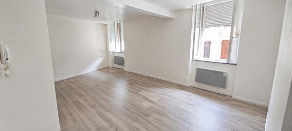Appartement à louer 465 € CC LAURE MINERVOIS 3 p 57 m² DPE C