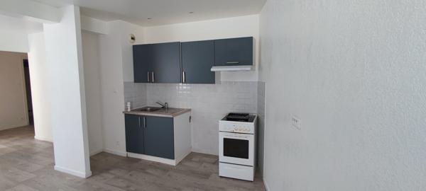 Appartement à louer 465 € CC LAURE MINERVOIS 3 p 57 m² DPE C