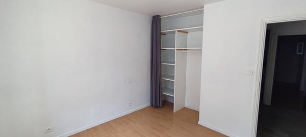 Appartement à louer 465 € CC LAURE MINERVOIS 3 p 57 m² DPE C
