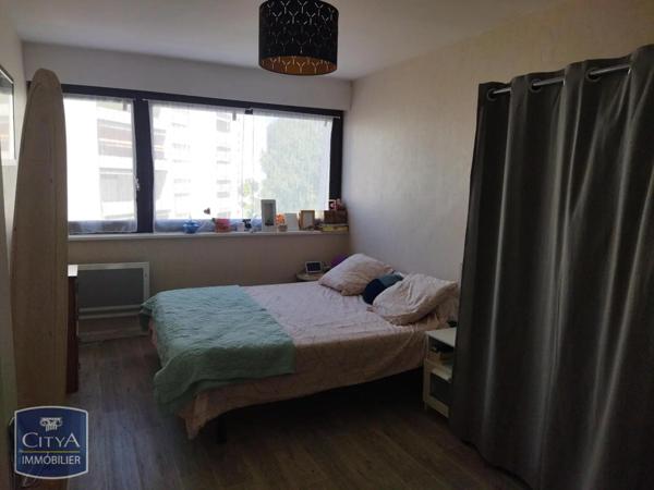 Appartement à louer 4 pièces 88m²