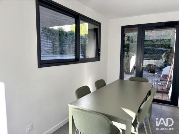 Location bureaux 18 m² Champagne-au-Mont-d'Or