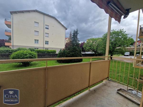 Appartement à louer 2 pièces 61.48m²