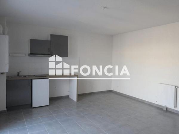 Location Studio 27.6 m² - 44 - 46 RUE DE BEAUCAIRE Nimes 30000