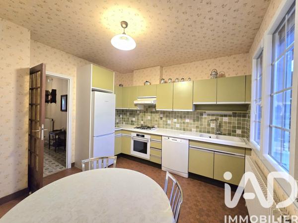 Maison à vendre 5 pièces 121 m² Varois-et-Chaignot