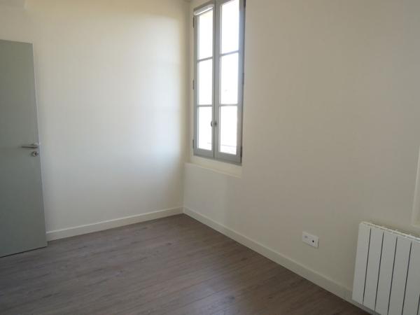 Appartement Nîmes - Jardin de la fontaine 2 pièces 33.98 m2