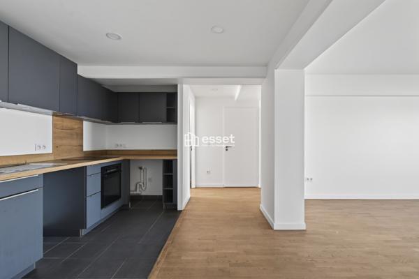 Location Appartement 5 pièces 103.9 m² - Suresnes 92150