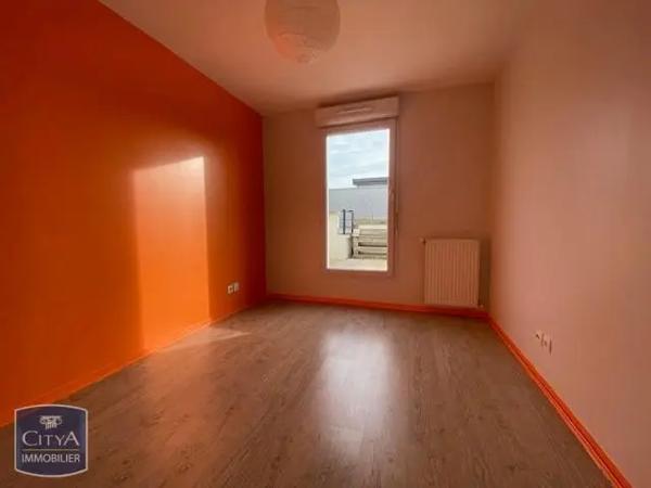 Appartement à louer 5 pièces 93.91m²