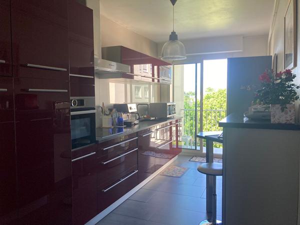 APPARTEMENT T4 MAIRIE DE DOULON , Nantes APPARTEMENT T4 MAIRIE DE DOULON , Nantes