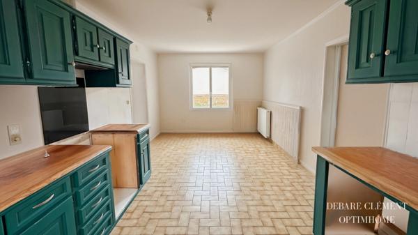 Maison de plus de 160 m² avec 3 chambres