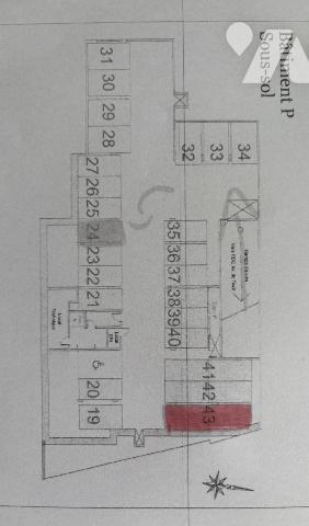 Place de parking double - Résidence sécurisée - Sous-sol

Au sein d'une résidence sécurisée, ...