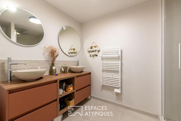 Maison rénovée et son jardin