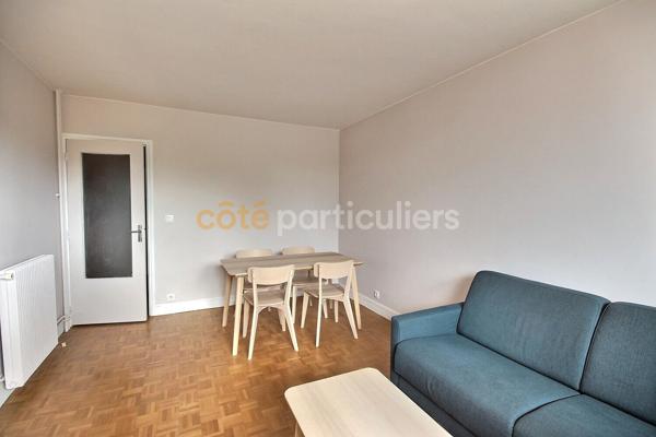 Location
                Appartement33,15 m² - 1 Pièce -
                    CHAVILLE (92370)