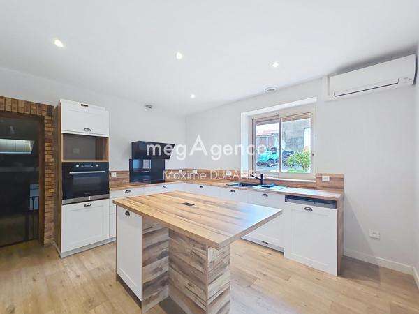 Maison à LA SEGUINIERE, 49280 - 7 pièces 148m²