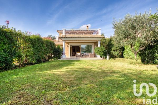 Maison à vendre 5 pièces 240 m² Antibes