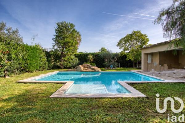 Maison à vendre 5 pièces 240 m² Antibes
