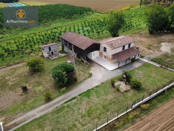 Vente                                                      Maison
                        
                     4 pièces                                         à Marmande