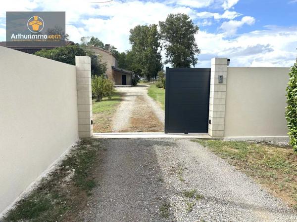 Vente                                                      Maison
                        
                     4 pièces                                         à Marmande