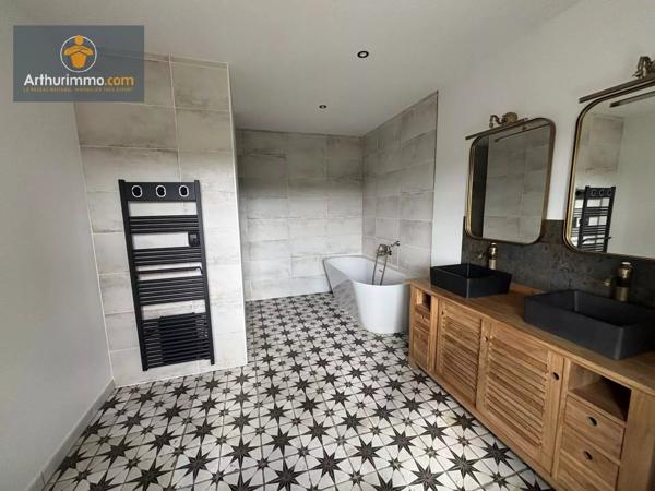 Vente                                                      Maison
                        
                     4 pièces                                         à Marmande
