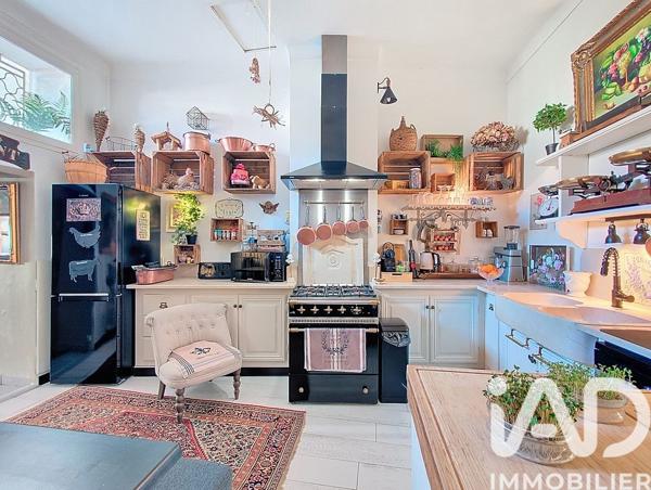 Maison à vendre 12 pièces 400 m² Velleron