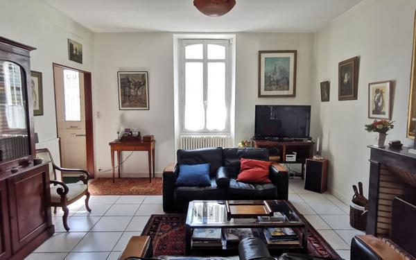 Maison à vendre    6 pièces •  Vannes