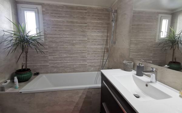 Maison à vendre    6 pièces •  Vannes