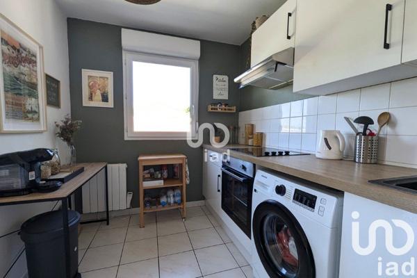 Appartement 3 pièces de 62 m² à Lens (62300)