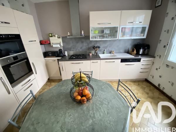 Maison à vendre 4 pièces 108 m² Évron