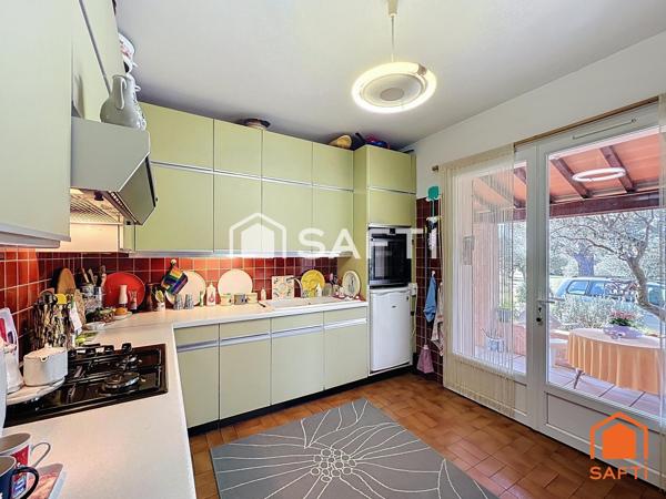 Villa de 144m² sur un terrain de 9510 m² avec piscine