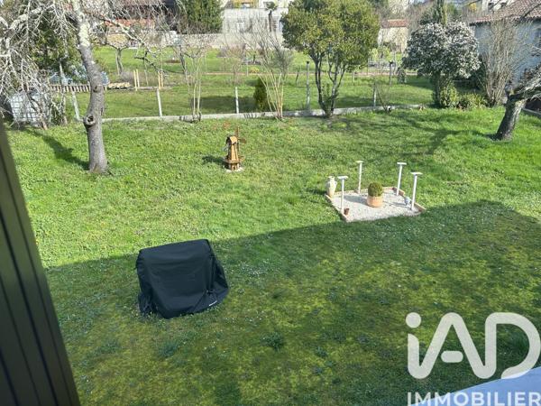 Maison à vendre 8 pièces 108 m² Montmoreau