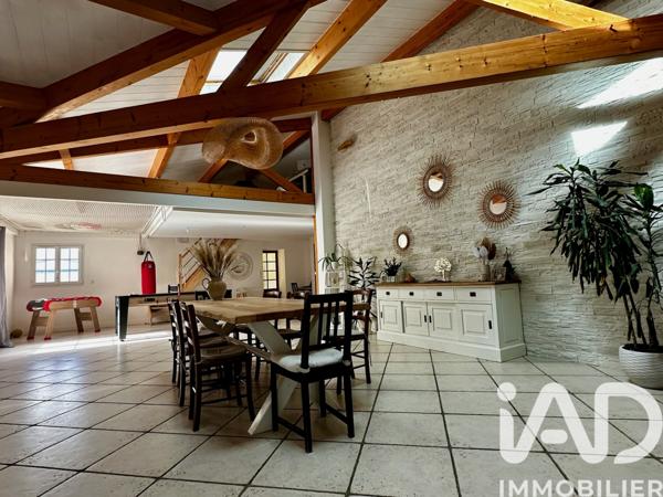 Maison à vendre 10 pièces 337 m² Tonnay-Charente