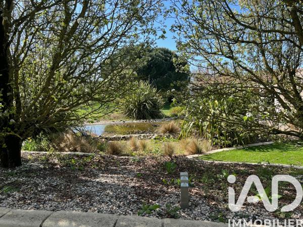 Maison à vendre 10 pièces 337 m² Tonnay-Charente