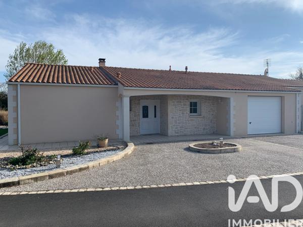 Maison à vendre 10 pièces 337 m² Tonnay-Charente