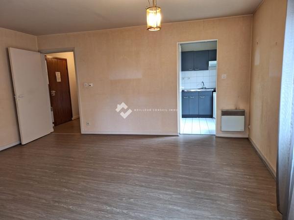T2 avec balcon VENDU LIBRE POITIERS PLATEAU