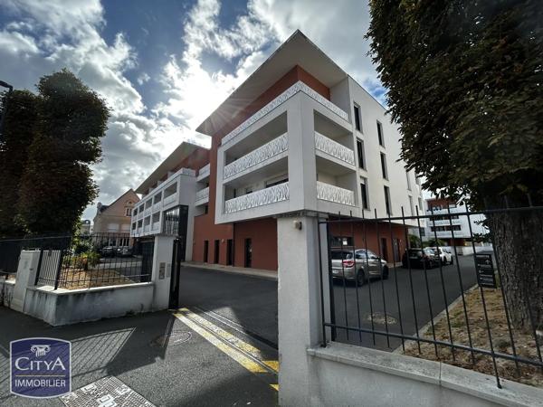 Appartement à vendre 2 pièces 46m² Combs-la-Ville (77380)