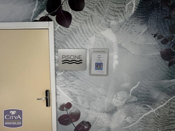 Appartement à vendre 2 pièces 46m² Combs-la-Ville (77380)