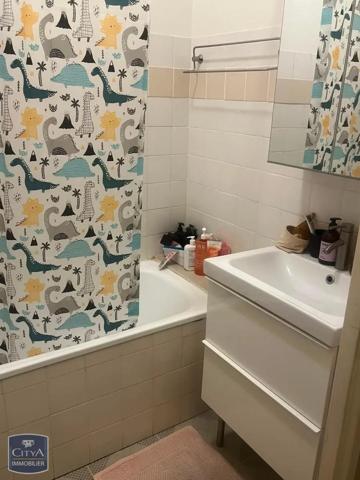 Appartement à louer 1 pièce 34.38m² Lille (59000)