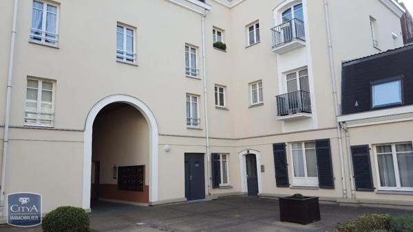 Appartement à louer 1 pièce 34.38m² Lille (59000)