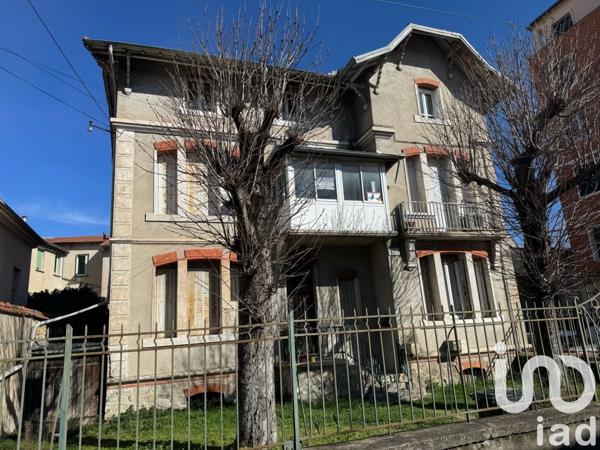 Appartement 3 pièces de 64 m² à Alès (30100)