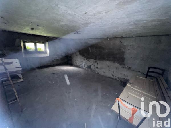 Appartement 3 pièces de 64 m² à Alès (30100)