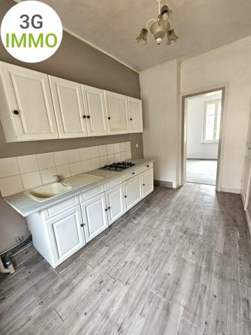 Vente / Immeuble à Guise (02120)