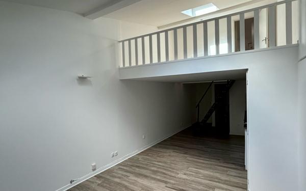 Appartement à vendre    2 pièces • 41,66 m2 Bordeaux